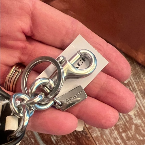 Coach Cream Wallet Bag Charm - Picture 6 of 8